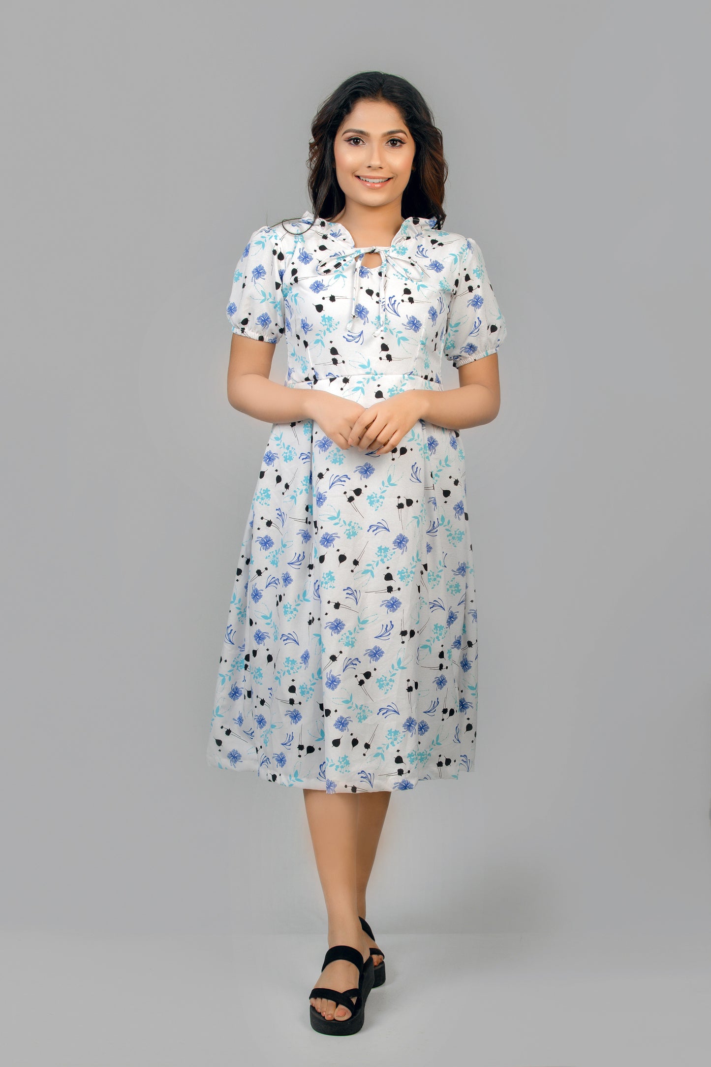 Ocean Accent Floral Lase Tie Neck Midi Dress